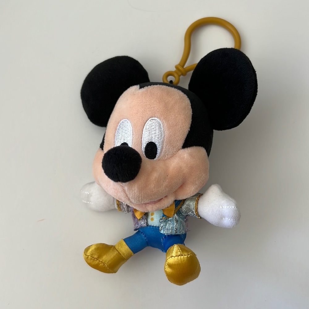 Walt Disney World 50th Anniversary Mickey Mouse Keychain